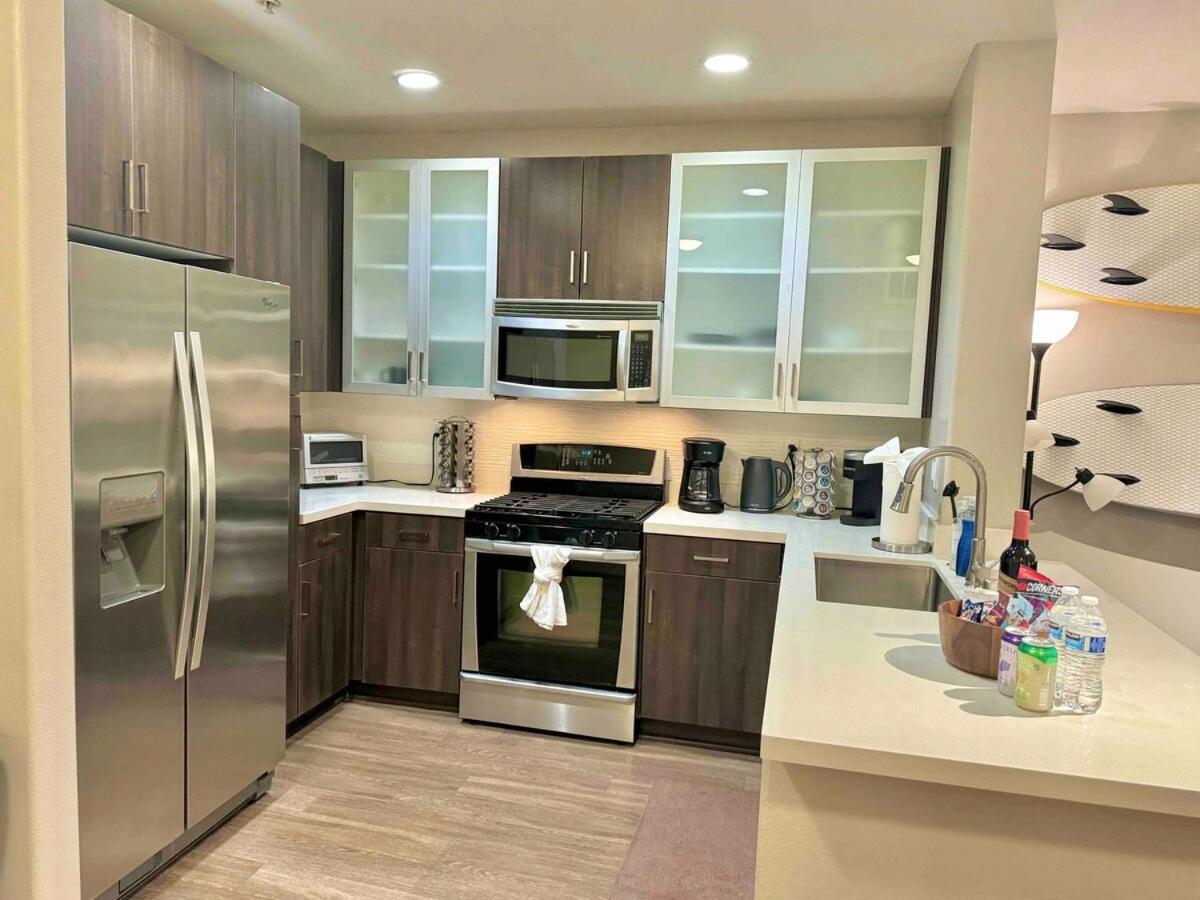 Surfs Up! Cozy 1 Bedroom With Fountain View * Los Angeles